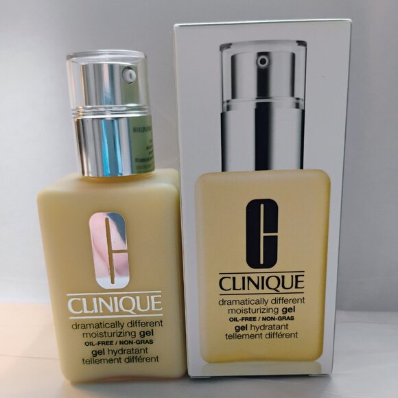 Clinique Dramatically Different Moisturizing Gel Oil Free  4.2 oz- NWT - Picture 3 of 5